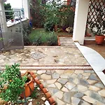 Near The Sea, Апартаменты