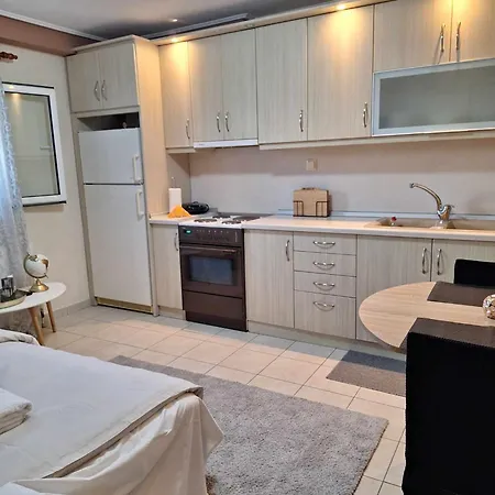 Near The Sea, Apartment *