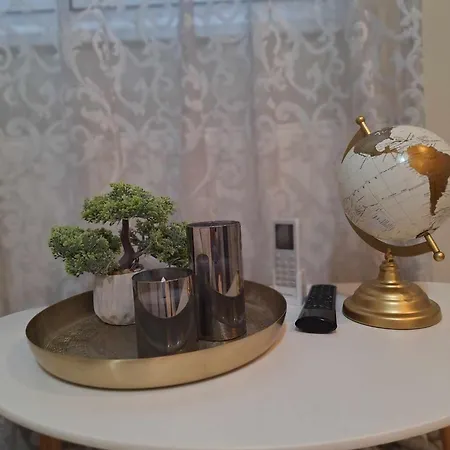Apartament Near The Sea,